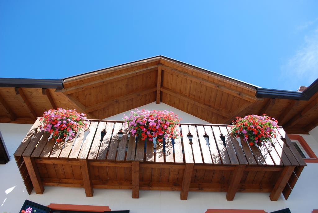 La Montanina Hotel In Val Di Non Malusch Exterior foto